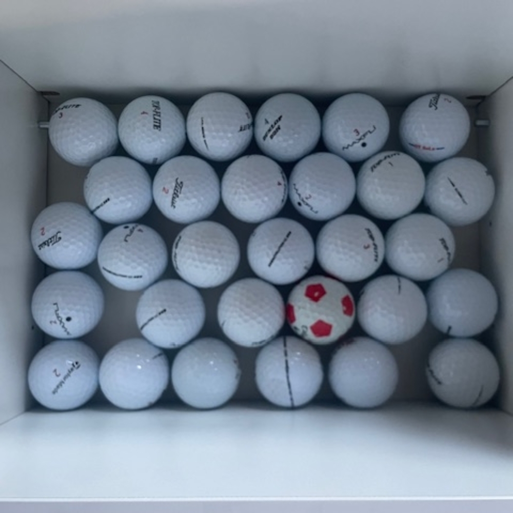 30 GOLF BALLS